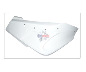 white right rear fender